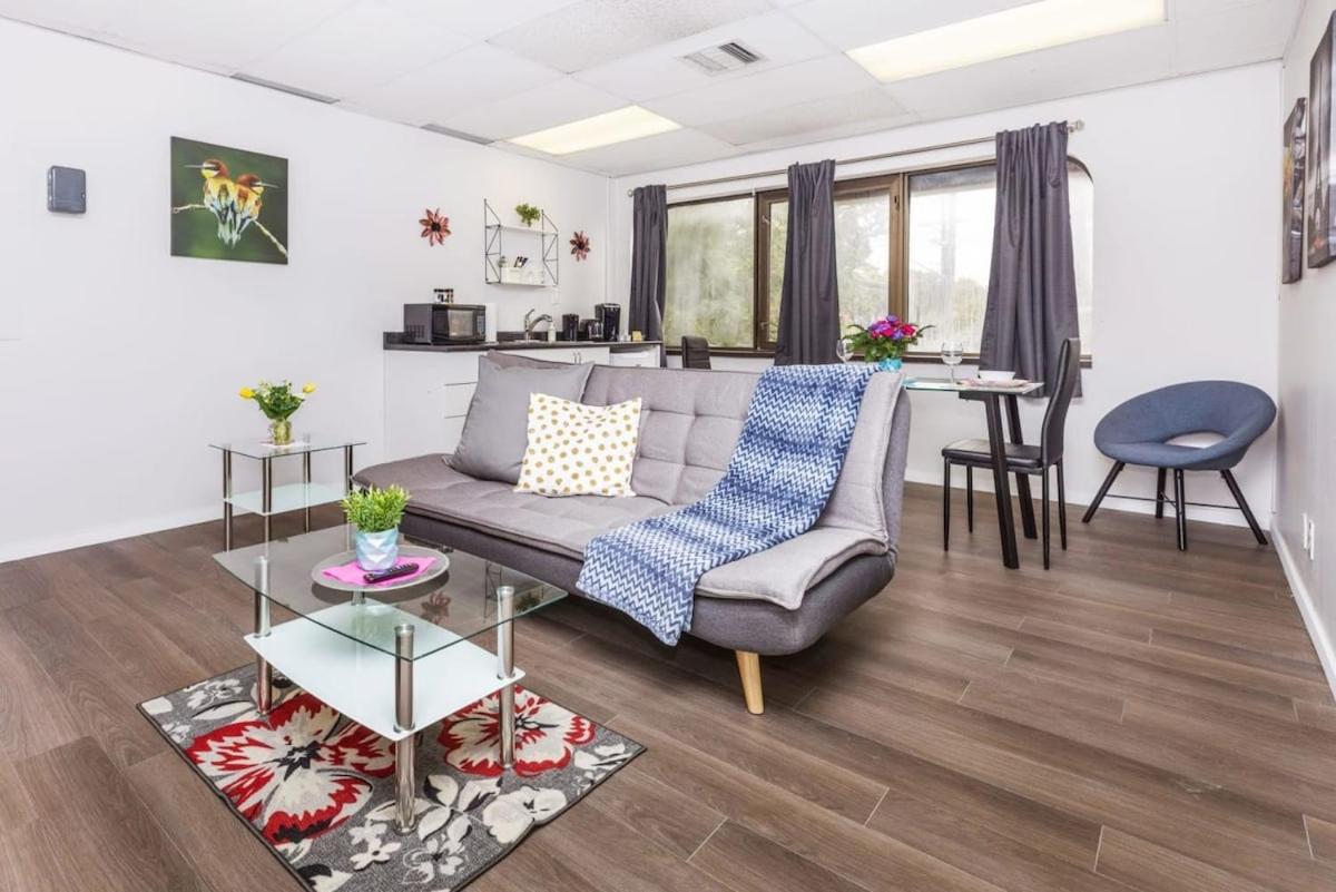 Modern 1Br Condo - Chinatown Near Little Italy Отава Екстериор снимка